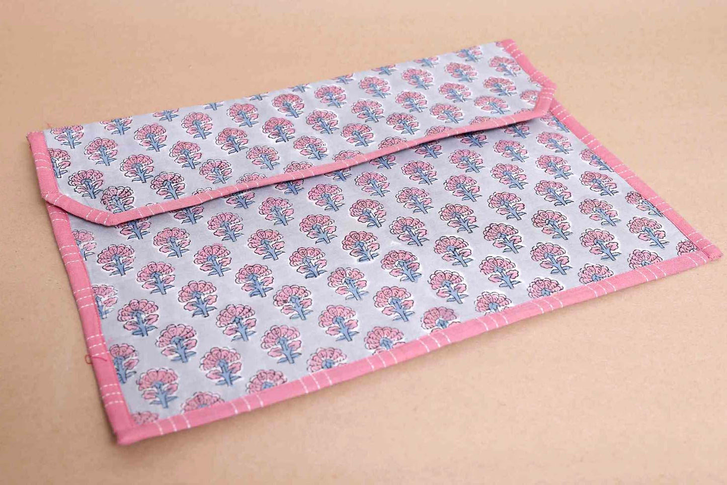 Cloudy Pink Folder