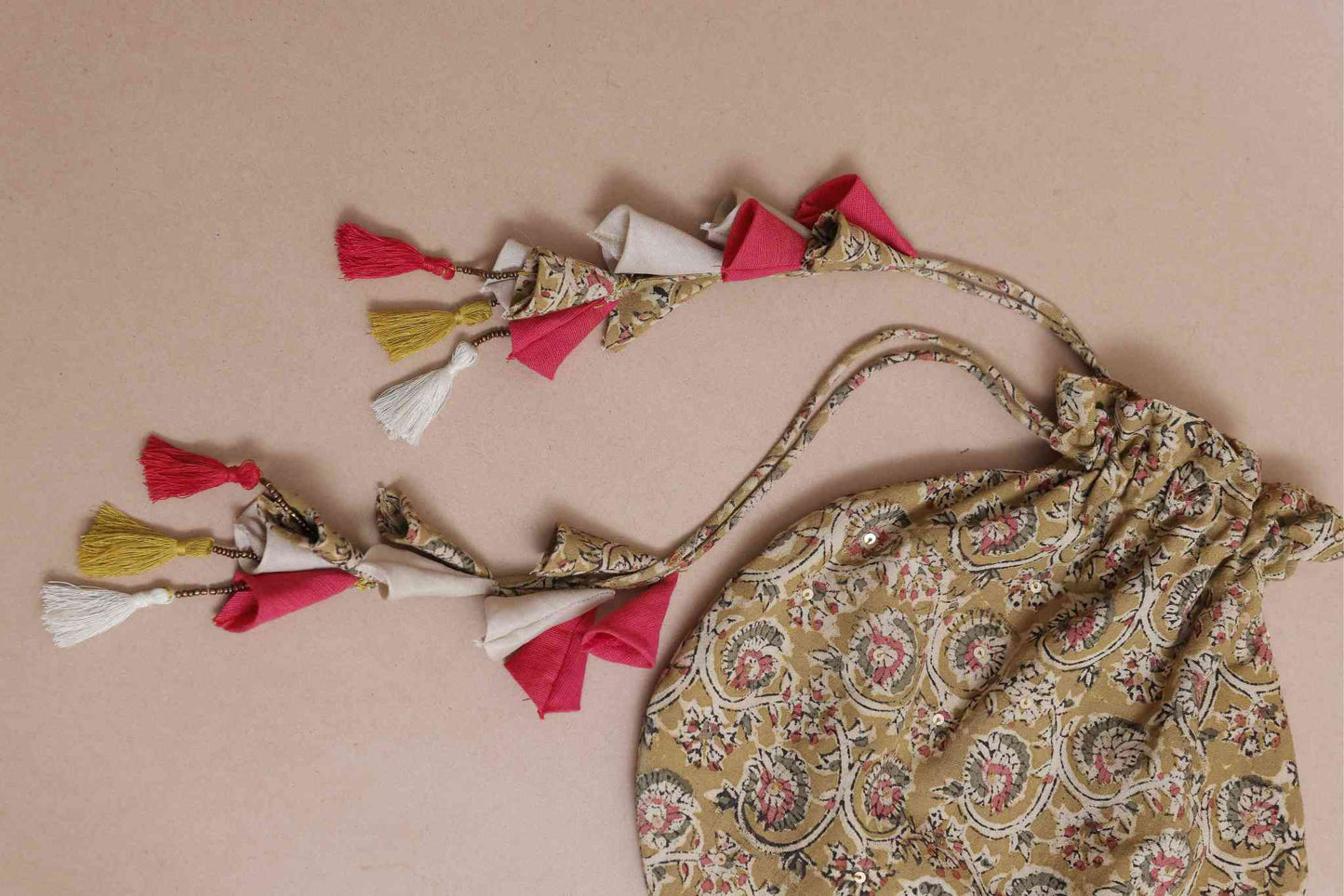 Fenugreek Kalamkari Embroidered Potli Bag
